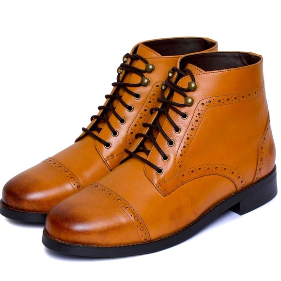 Lethato Men's Classic Handcrafted Leather Toe Cap Boots - Picture 3 of 7